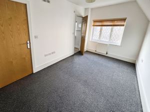 Bedroom - click for photo gallery